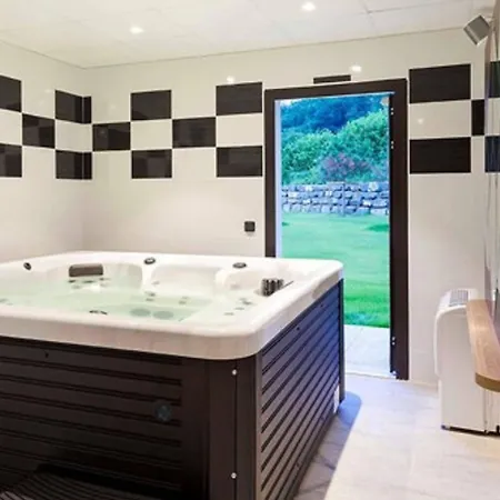 Brit Privilege Hotel Figeac