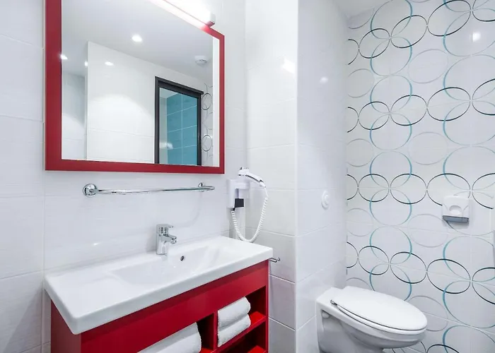 Brit Privilege Hotel