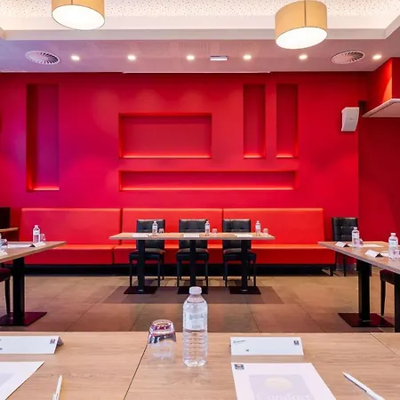 Brit Privilege 3* פיג'אק