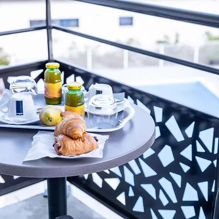 Brit Privilege מלון פיג'אק