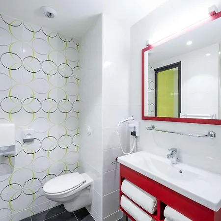 Brit Privilege 3* פיג'אק