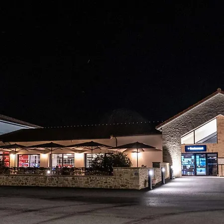 מלון Brit Privilege