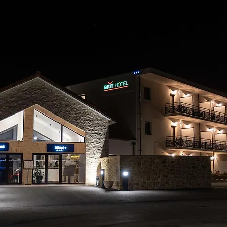 Brit Privilege 3* פיג'אק