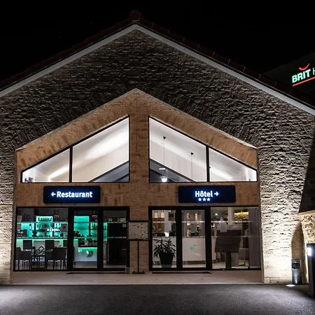 מלון Brit Privilege