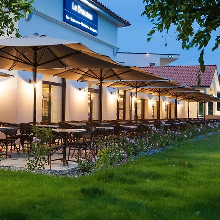 מלון Brit Privilege 3*