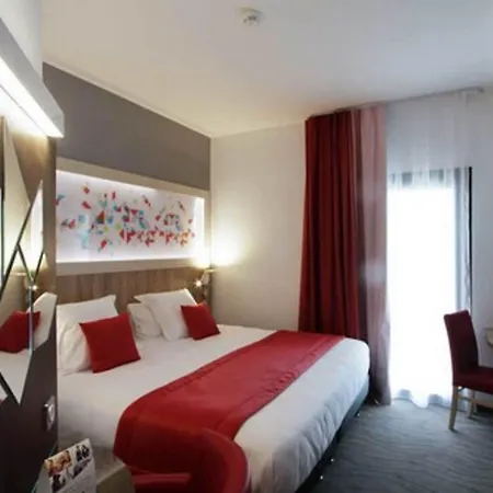 מלון Brit Privilege פיג'אק