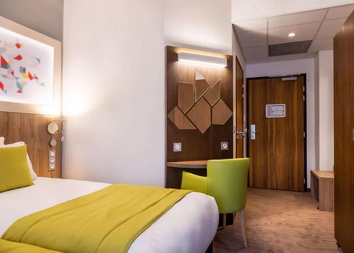 Brit Privilege Отель